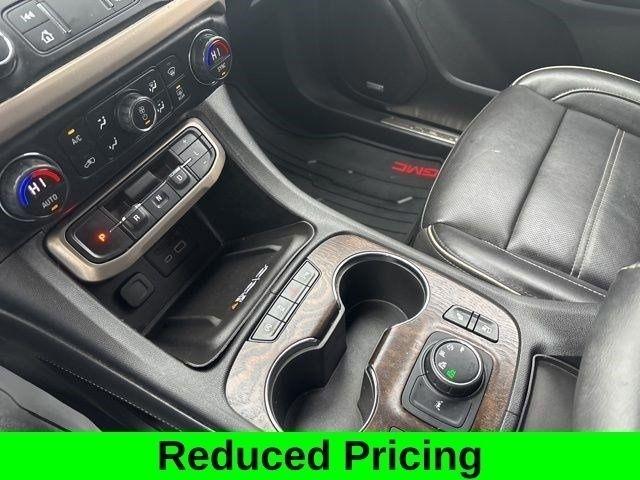 GMC Acadia Denali AWD 2020