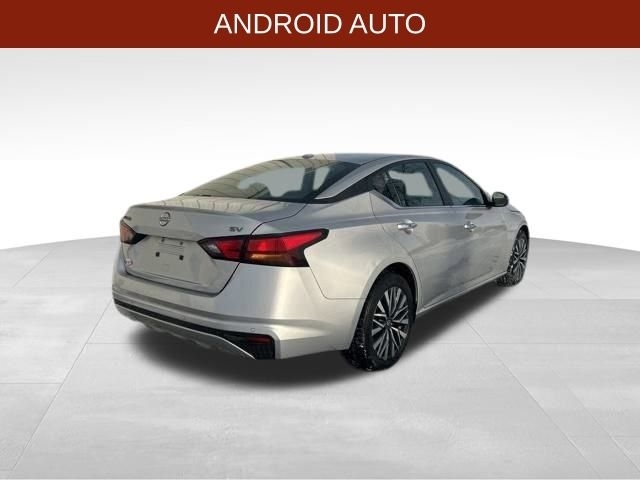 Nissan Altima 2.5 SV 2024