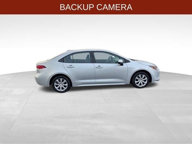 Toyota Corolla LE 2021