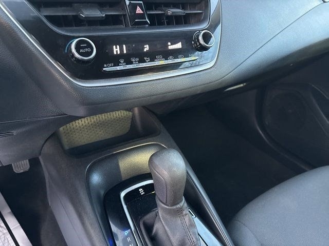 Toyota Corolla LE 2021