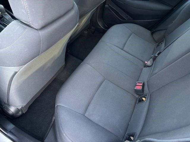 Toyota Corolla LE 2021