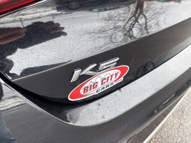 Kia K5 LXS 2021