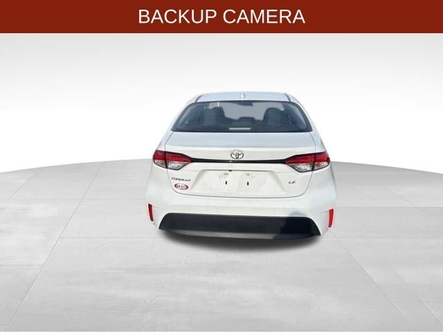 Toyota Corolla LE 2024