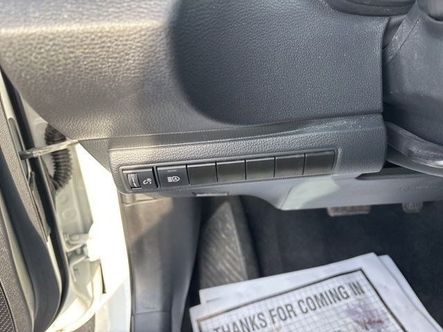 Toyota Corolla LE 2024