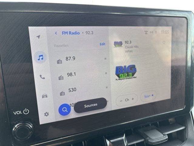 Toyota Corolla LE 2024