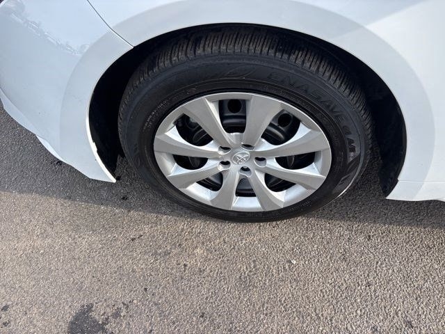 Toyota Corolla LE 2024