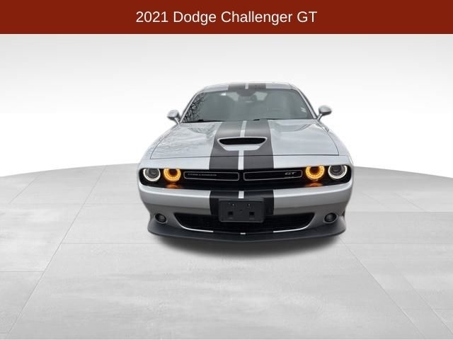 Dodge Challenger GT AWD 2021