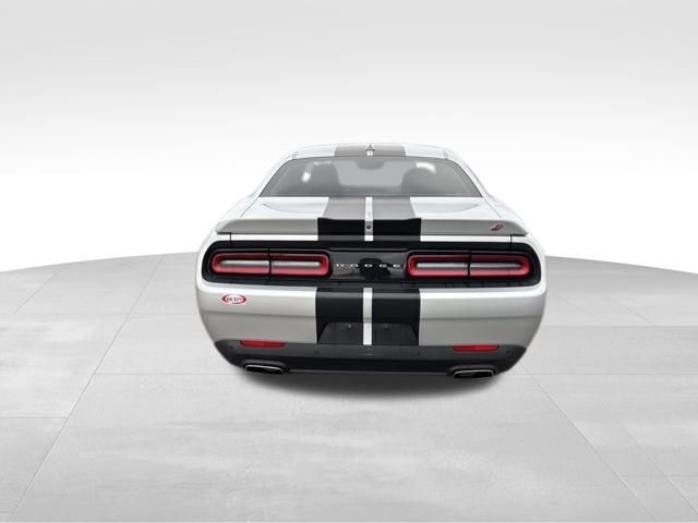 Dodge Challenger GT AWD 2021