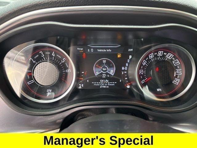 Dodge Challenger GT AWD 2021