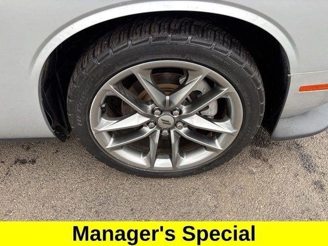 Dodge Challenger GT AWD 2021