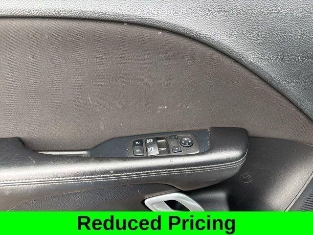 Dodge Challenger GT AWD 2021