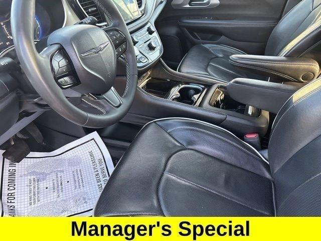 Chrysler Pacifica Limited AWD 2023