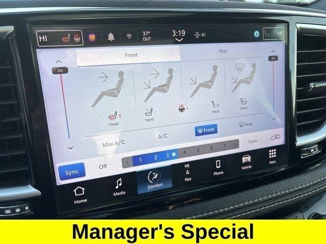 Chrysler Pacifica Limited AWD 2023