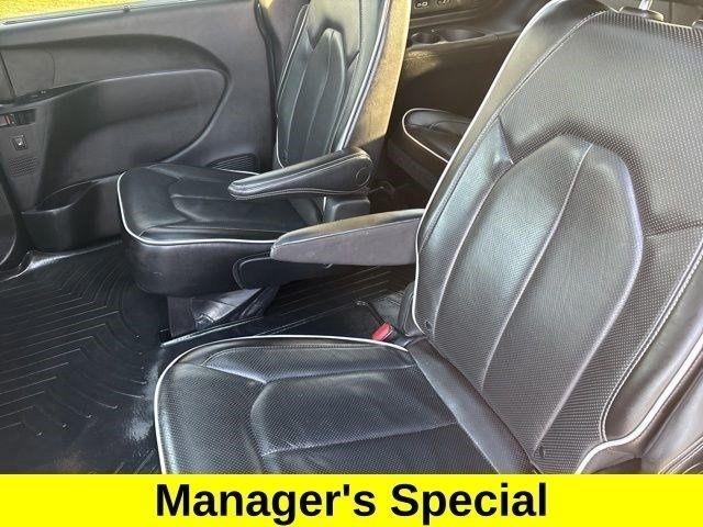 Chrysler Pacifica Limited AWD 2023