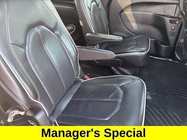 Chrysler Pacifica Limited AWD 2023