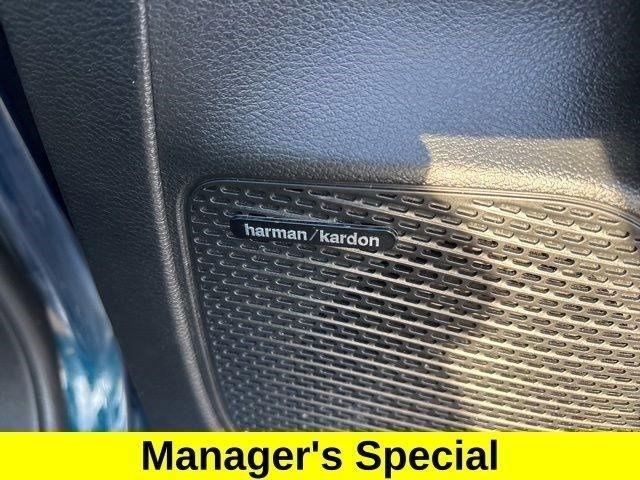 Chrysler Pacifica Limited AWD 2023