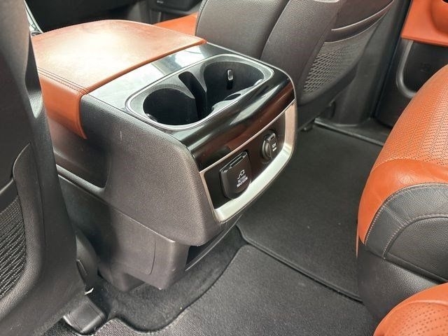 Kia Carnival SX Prestige 2022