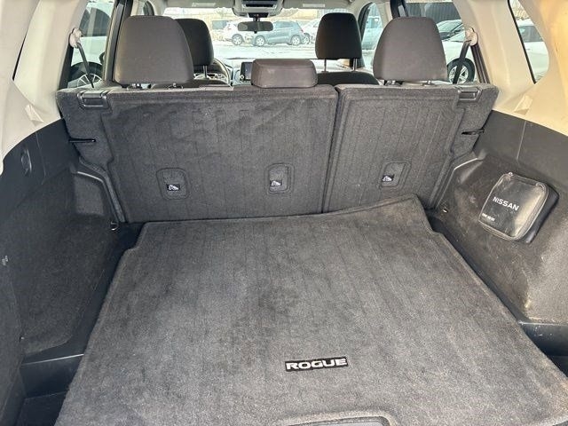 Nissan Rogue SV AWD 2022