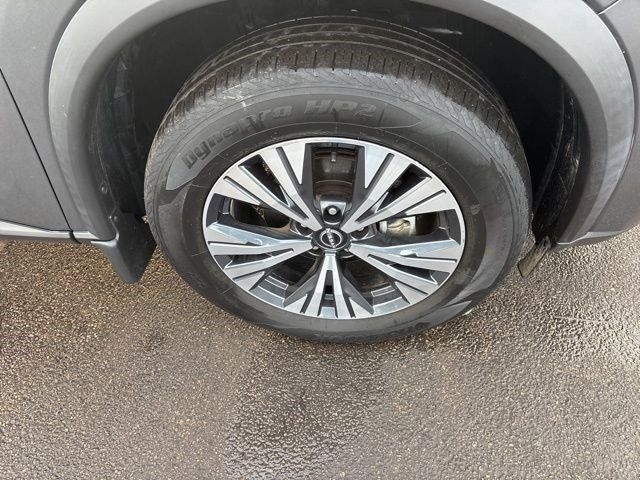 Nissan Rogue SV AWD 2022