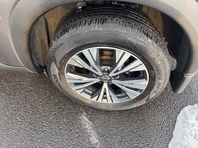 Nissan Rogue SV AWD 2022