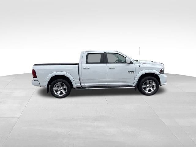 RAM 1500 Sport Crew Cab SWB 4WD 2016