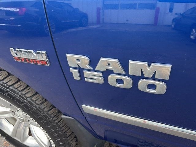 RAM 1500 SLT Crew Cab LWB 4WD 2017