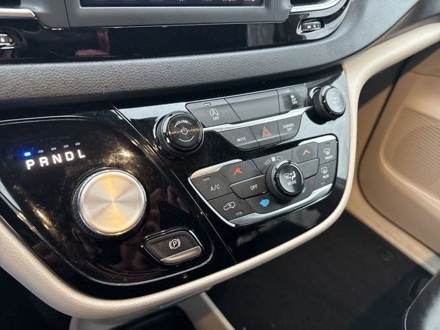 Chrysler Voyager LXI 2020