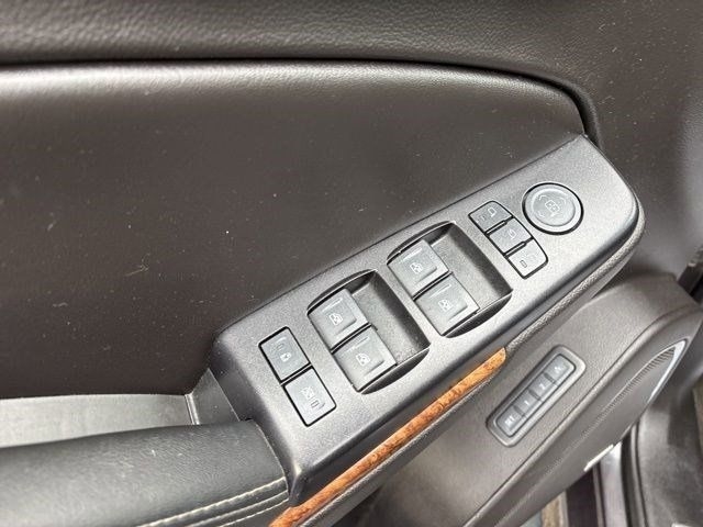 Chevrolet Suburban Premier 4WD 2017