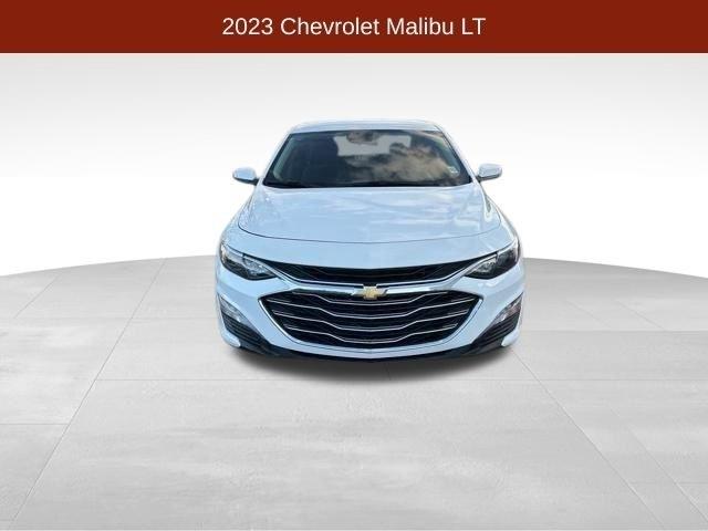 Chevrolet Malibu  2023