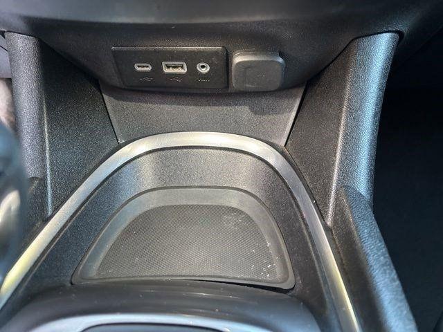 Chevrolet Malibu  2023