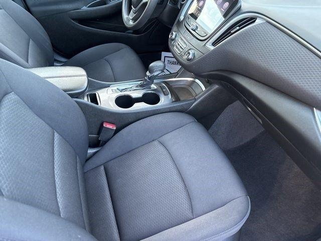 Chevrolet Malibu  2023