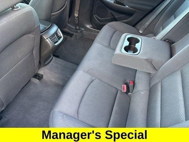 Chevrolet Malibu  2023