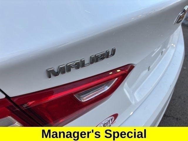 Chevrolet Malibu  2023