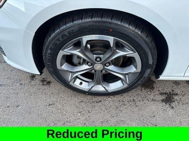 Chevrolet Malibu  2023