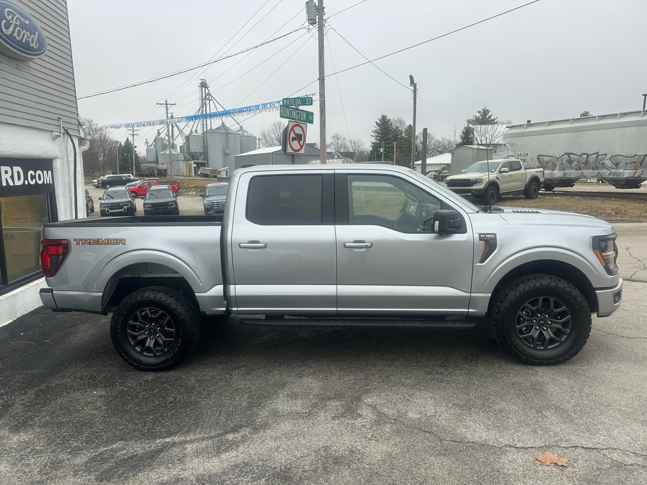 Ford F-150 Tremor SuperCrew 4WD 2025