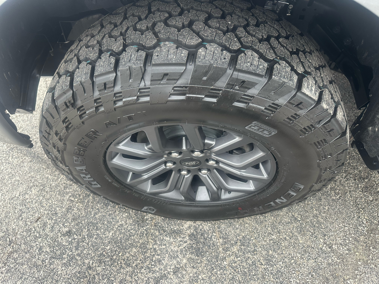 Ford F-150 Tremor SuperCrew 4WD 2025