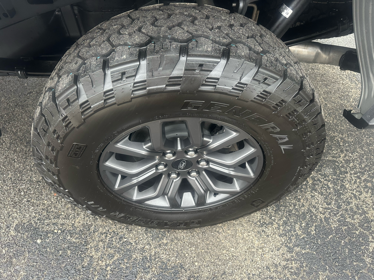 Ford F-150 Tremor SuperCrew 4WD 2025