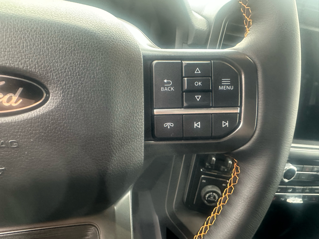 Ford F-150 Tremor SuperCrew 4WD 2025