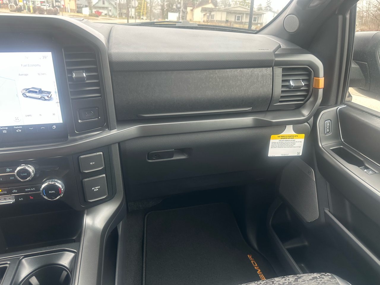 Ford F-150 Tremor SuperCrew 4WD 2025