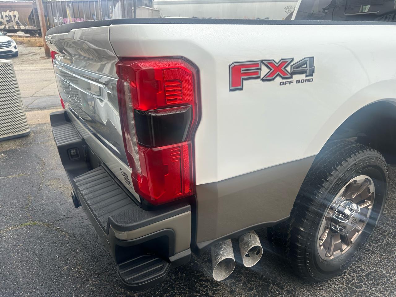 Ford F-250 SD King Ranch Crew Cab 4WD 2026