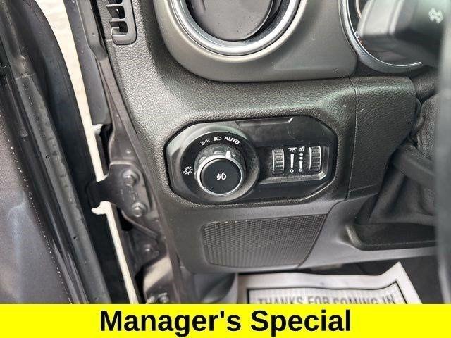 Jeep Wrangler Unlimited Sahara 4WD 2021