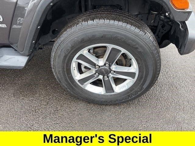 Jeep Wrangler Unlimited Sahara 4WD 2021