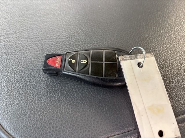 RAM 1500 Tradesman Quad Cab 4WD 2015