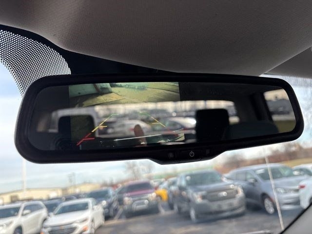 RAM 1500 Tradesman Quad Cab 4WD 2015