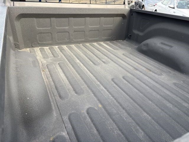 RAM 1500 Tradesman Quad Cab 4WD 2015