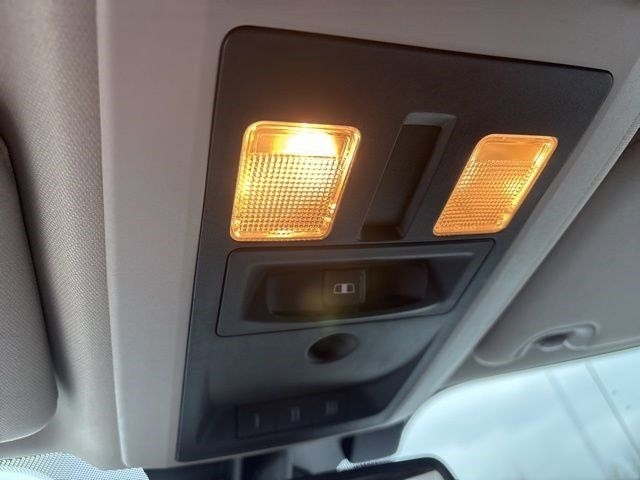 RAM 1500 Classic Tradesman Crew Cab SWB 4WD 2019