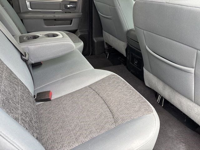 RAM 1500 Classic Tradesman Crew Cab SWB 4WD 2019