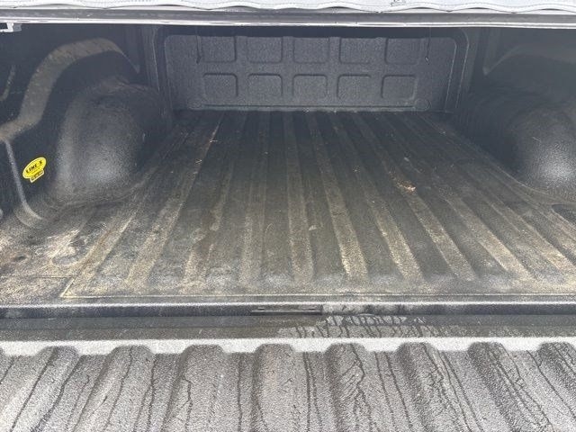 RAM 1500 SLT Crew Cab SWB 4WD 2017