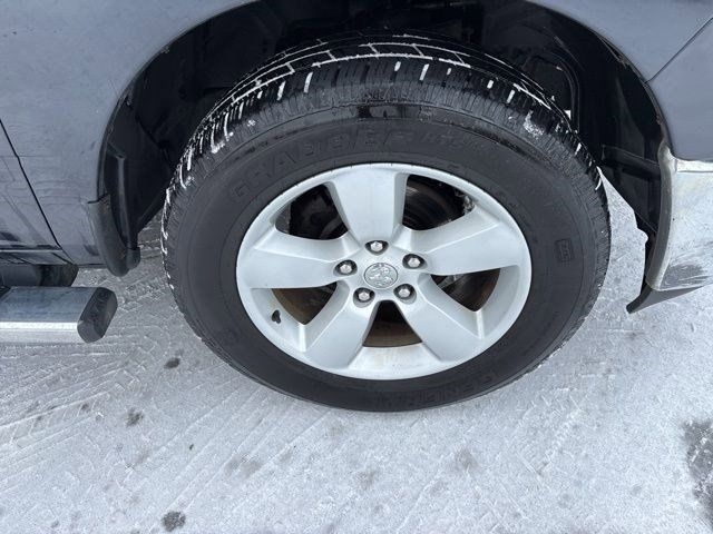 RAM 1500 SLT Crew Cab SWB 4WD 2017