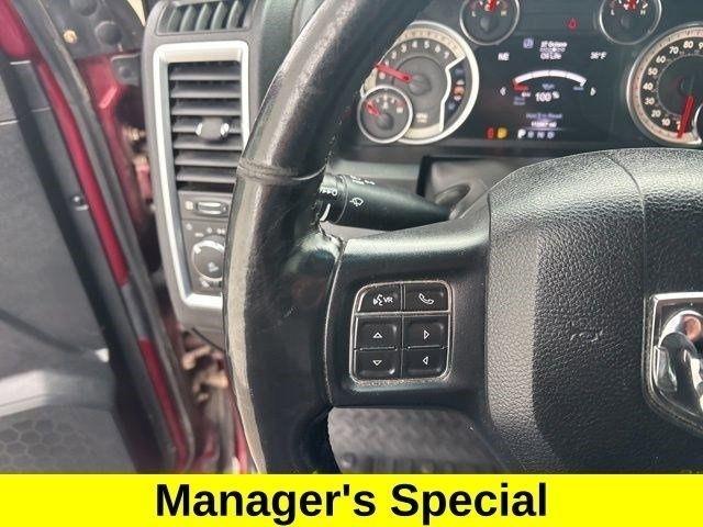 RAM 1500 SLT Crew Cab 4WD 2017